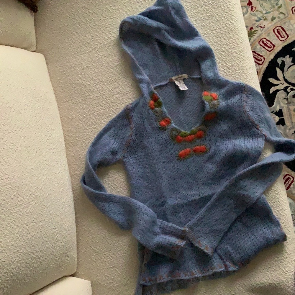 Embroidered Free People Sweater w hood